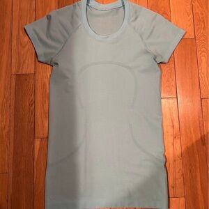 Lululemon swiftly tech